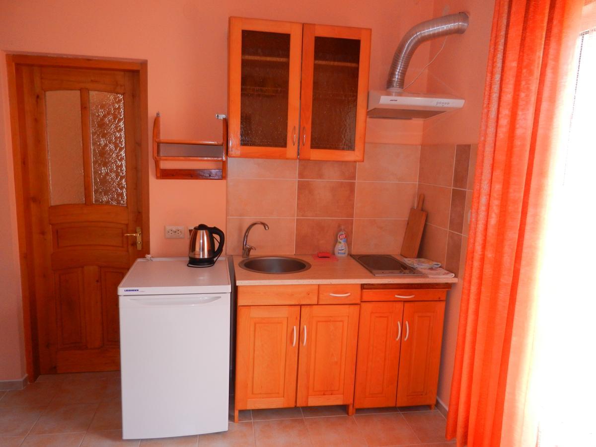 Guest House Villa Leonardo Herceg Novi Exteriör bild